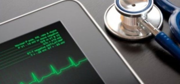 الکترونیکی شدن خدمات درمانی نیاز طرح تحول نظام سلامت است