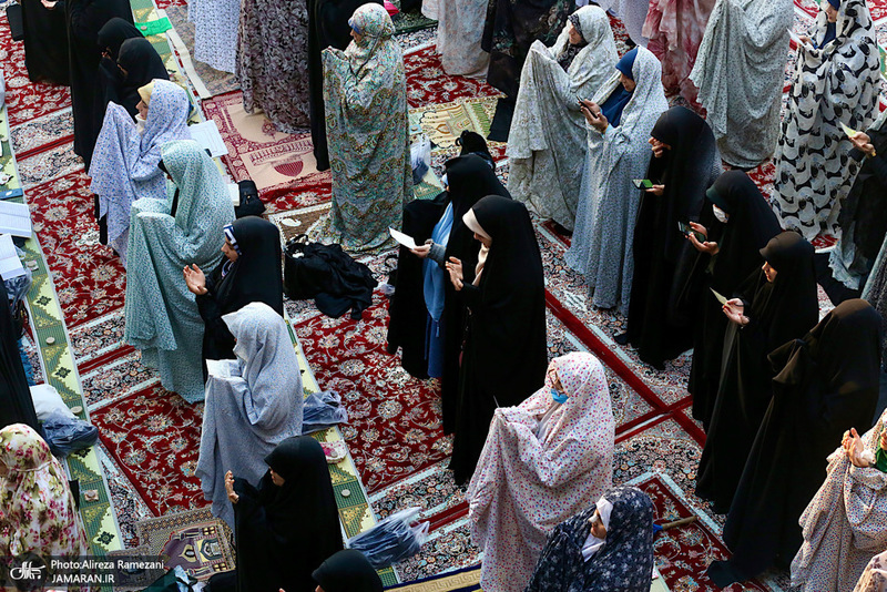 مراسم اقامه نماز عيد سعيد فطر در امام زاده صالح (ع)