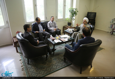 امضای تفاهم نامه بین موسسه تنظیم و نشر آثار امام خمینی(س) و سازمان فرهنگ و ارتباطات اسلامی