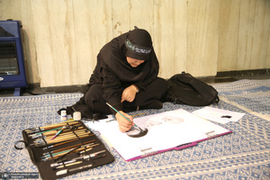 بازدید جمعی از دانش آموزان مدرسه انقلاب کرج از بیت امام خمینی در جماران