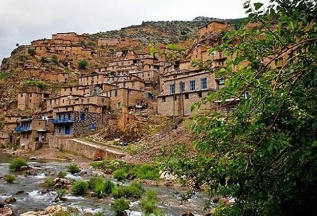 آموزش ابزار شناخت ظرفیت گردشگری روستاهای کردستان است