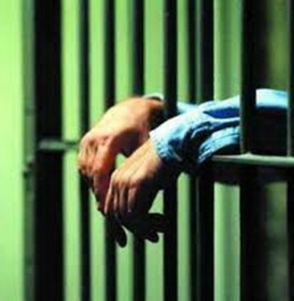 71 درصد زندانیان کرمان جرایم مواد مخدر دارند