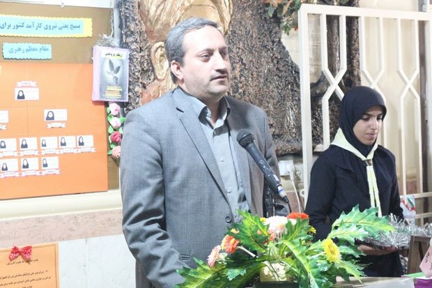 زنگ پژوهش و فناوری در مدارس فیروزکوه به صدا درآمد