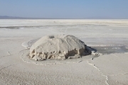 گردشگری اولویت اصلی قم در بهره برداری از دریاچه نمک است