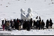ایلامی ها با آدم برفی به استقبال نخستین برف زمستانی می روند