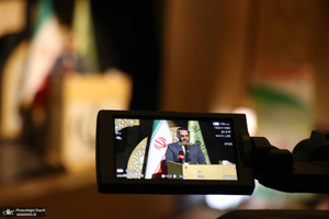 نشست مدیران و اعضای شورای ادارای استان مرکزی در بیت تاریخی امام خمینی (س)