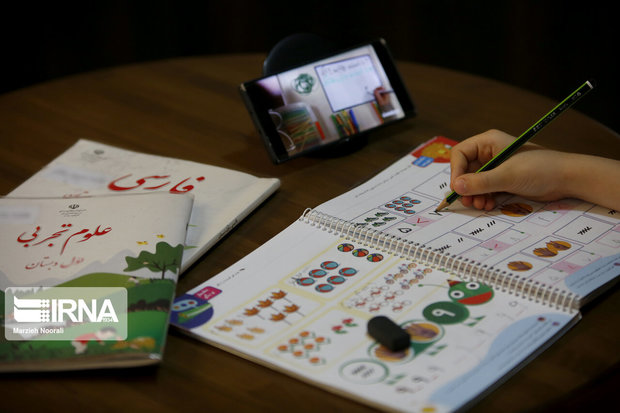 سهم معلمان آبادانی از کرونا آموزش از طریق فضای مجازی