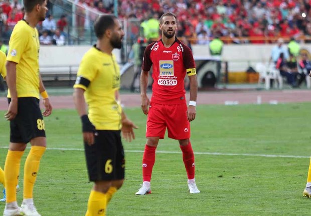 توضیح ستاره پرسپولیس درباره انتشار یک عکس جنجالی
