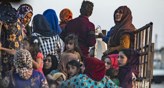 راه‌اندازی پایگاه جمع‌آوری کمک به آوارگان کُرد سوری در مهاباد