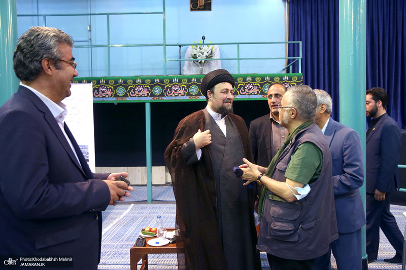 نشست صمیمانه دست اندر کاران و عوامل فیلم مستند «احمد» با سید حسن خمینی