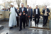 استاندار کردستان به مقام شامخ شهدای دهگلان ادای احترام کرد