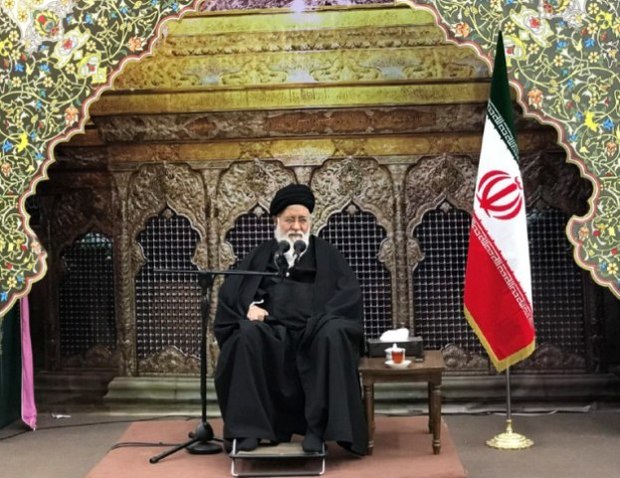انتقاد امام جمعه مشهد از کم توجهی به وقف