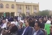 رقابت عجیب امام جمعه و بخشدار الوار گرمسیری(خوزستان) برای تصاحب میکروفون