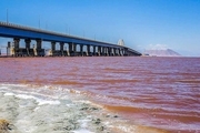نزدیک به 50 درصد وسعت دریاچه ارومیه، آب دارد