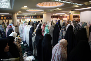 اقامه نماز عید سعید فطر در حسینیه شماره 2 جماران