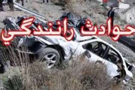 برخورد خودرو با گاردریل در جاده اصفهان- شهرضا 5 مصدوم برجاگذاشت