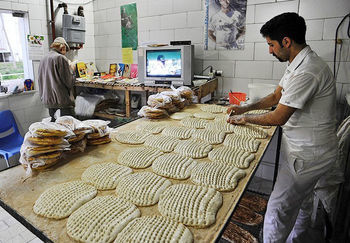 دوگانه سوز شدن نانوایی‌ها در اردبیل تداوم می یابد
