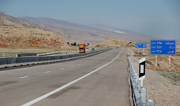آزادراه خرم آباد به پل زال بازگشایی شد