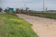 احداث دیواره سنگی در مسیر رودخانه حاجی عرب ضروری است