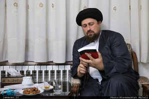 دیدار اعضای انجمن روزنامه نگاران دفاع مقدس با سید حسن خمینی 