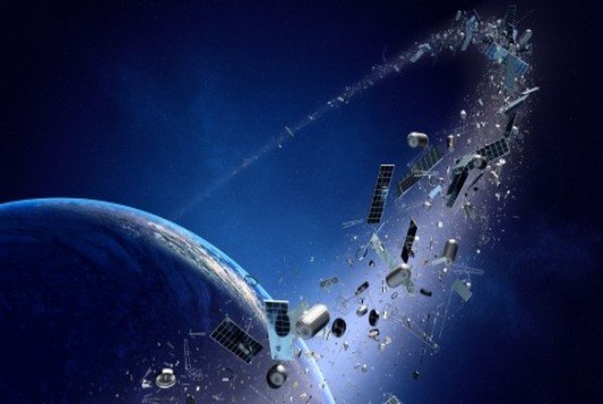 پرتاب فضاپیمای ۱۰۰ کیلویی به فضا برای از بین بردن زباله ها !