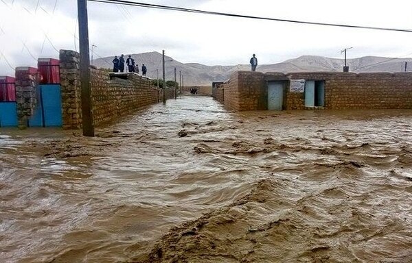 ادامه امدادرسانی به 5 شهرستان سیستان و بلوچستان به دلیل سیلاب