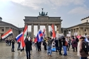 تصاویر/ تظاهرات مقابل سفارت آمریکا در برلین