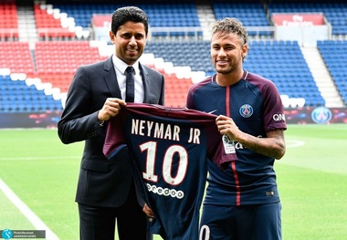 لحظات جنجالی جهان ورزش| پر حاشیه ترین انتقال های تاریخ فوتبال