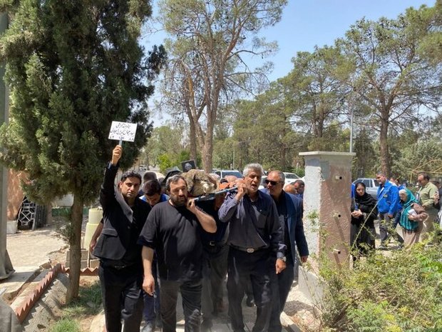 مراسم تشییع پیکر زنده یاد جمال اجلالی 