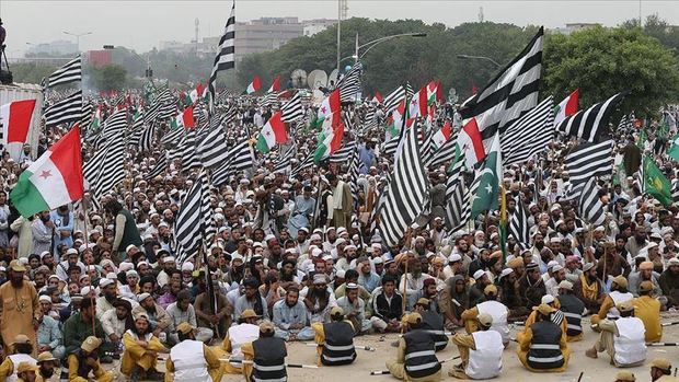 مخالفان دولت پاکستان تظاهرات خود را پایان دادند