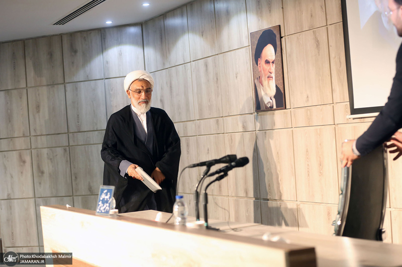 مراسم گرامیداشت شهید بهشتی و یارانش در پژوهشکده امام خمینی (س) و انقلاب اسلامی