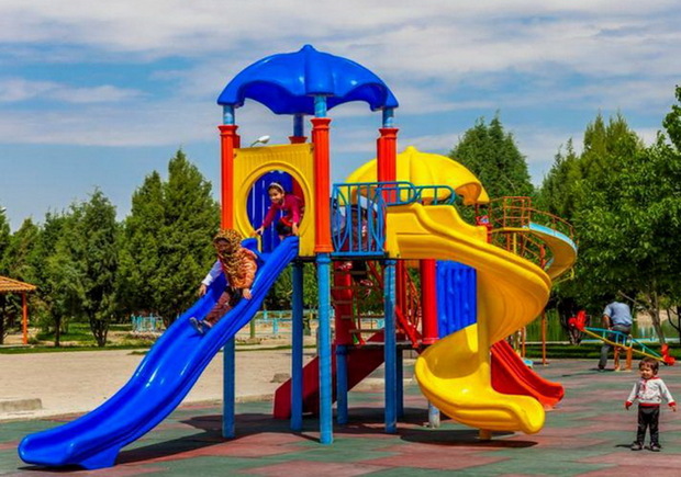 استانداردسازی وسایل بازی پارک های تهران آغاز شد