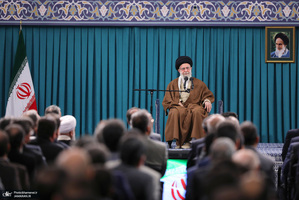 دیدار تولیدکنندگان و فعالان اقتصادی با رهبر معظم انقلاب