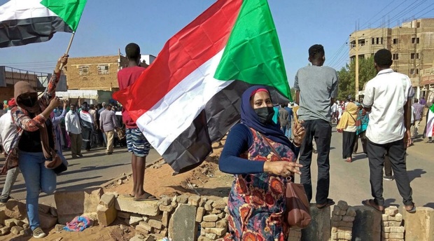 پیروزی مردم سودان بر کودتاچیان 