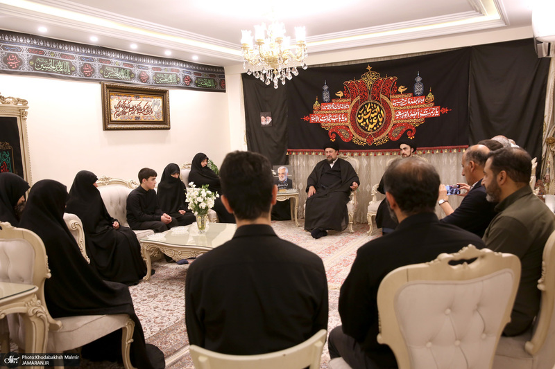 حضور سیدحسن خمینی در منزل شهیدان طهرانچی