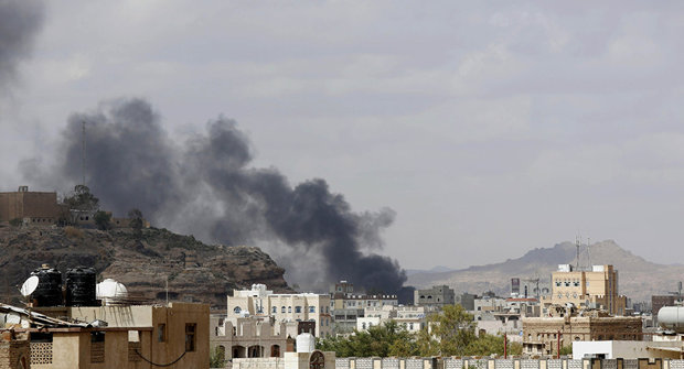 تغییر موضع امریکا در خصوص جنگ یمن: عربستان به حملات هوایی خود پایان دهد