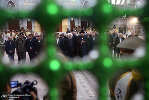 تجدید میثاق رئیس جمهور و اعضای هیأت دولت با آرمان‌های حضرت امام(س)