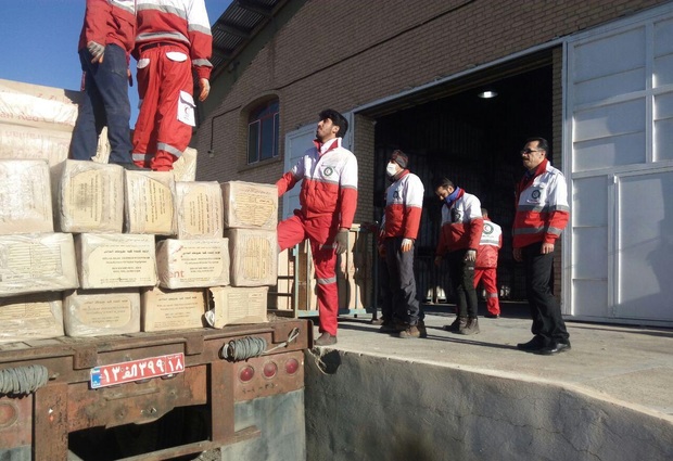 تاکنون 1200 تن اقلام ضروری از استان به زلزله زدگان کرمانشاه ارسال شده است