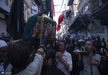 دسته عزاداری سنتی اباعبدالله الحسین(ع) در کشمیر ھند