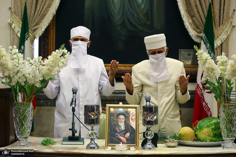 مراسم بزرگداشت امام خمینی (س) در آدریان زرتشتیان
