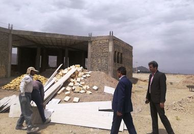 فرماندار مهریز تسریع در ساخت پایگاه انتقال خون را خواستار شد