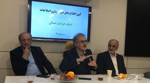 صوفی: اصلاح‌طلبان مردم را به مشارکت در انتخابات فرابخوانند