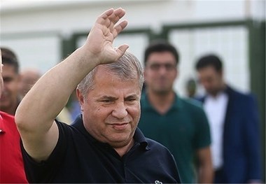 هنرمندان هم از پروین عیادت کردند