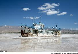 دریاچه ارومیه ۵ سال آینده احیا می شود