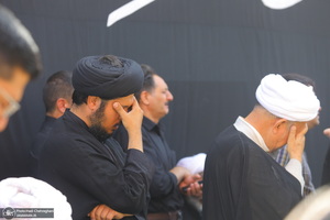 دسته عزاداری شهادت امام عسکری (ع) با حضور آیت‌الله العظمی وحید خراسانی