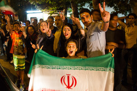 ایرانی ها غمگینند؟