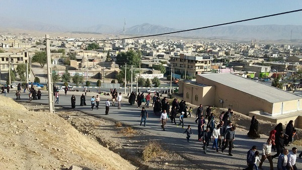 برگزاری همایش پیاده روی با حضور بیش از یکهزار نفراز شهروندان دهدشتی