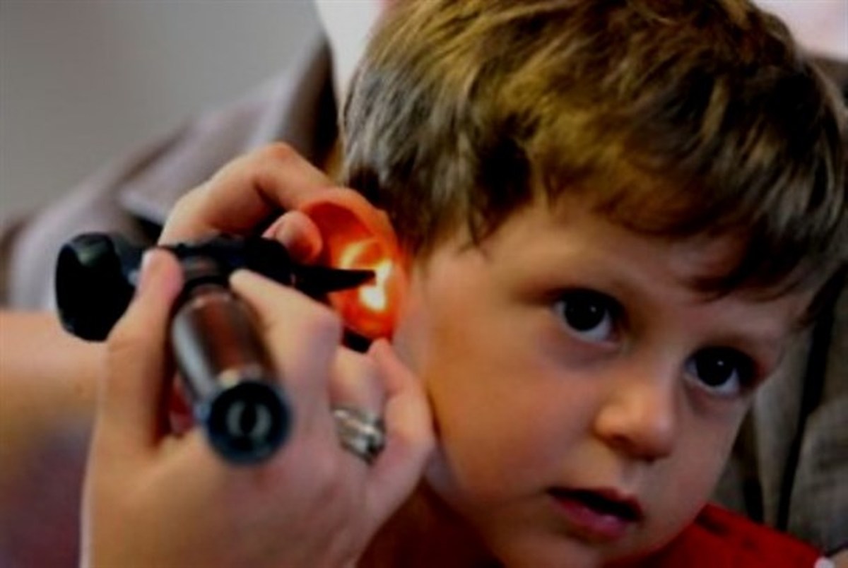 آشنایی با علائم ناشنوایی در کودکان