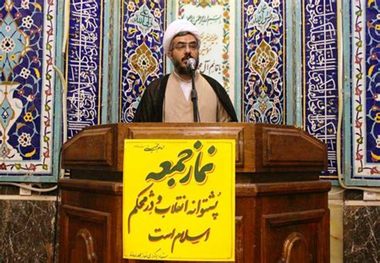 امام جمعه دماوند: رونق تولید تحریم دشمنان را کم اثر میکند