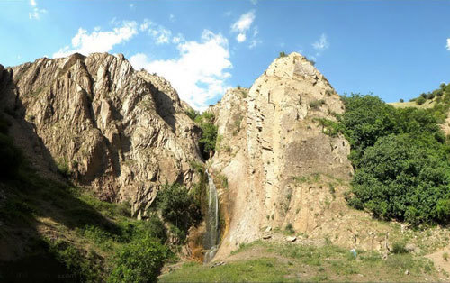 آبشار «وزنه سر» کجاست؟ + تصاویر